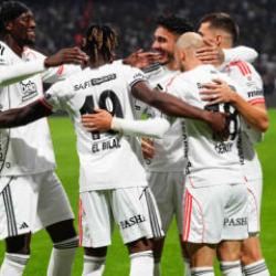 Efsane isimden Beşiktaş taraftarını kızdıracak sözler