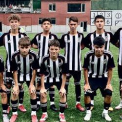 Beşiktaş'ın gençlerinden tarihi fark! Gol olup yağdılar