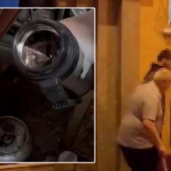 Beyoğlu'nda şaşırtan operasyon! Termosta uyuşturucu satan bastonlu dede yakalandı