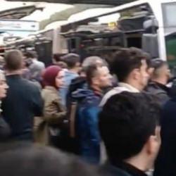 İstanbul’da metrobüs arızası: Vatandaş isyanda