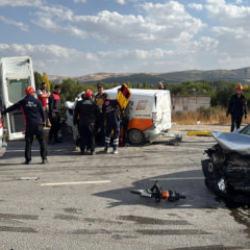 Sivas'ta feci kaza: 1 ölü, 4 yaralı!