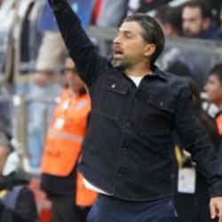 Süper Lig hocasına gazetecilerden ilginç protesto: 25 saniyelik toplantı