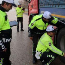 Sürücüler dikkat! Süre 5 aya çıktı! Tarihler değişti!  5 bin TL cezası var