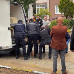 Tekirdağ'da esrarengiz ölüm: Yangın merdiveninde bulundu