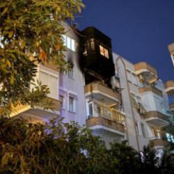 5 katlı binada yangın! Acı haber geldi