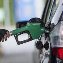 Benzin ve motorine indirim geldi