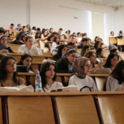 Cumhurbaşkanı duyurdu, kontenjan arttı: 'Üniversitelilere hem iş hem gelir'