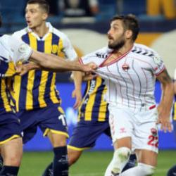 2 yıl önce Süper Lig'e veda eden tarihi kulüp 8 milyon TL'lik kasap borcunu ödeyemiyor