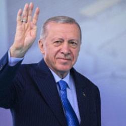 Erdoğan "Şimdi sizlere bir müjde veriyorum" diyerek duyurdu: "183 milyar doları aştı"