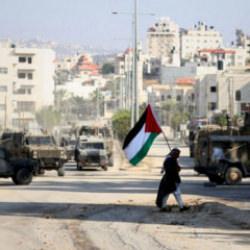 İsrail'den skandal karar! Sokağa &ccedil;ıkma yasağı ilan edildi! Camiler kapatıldı