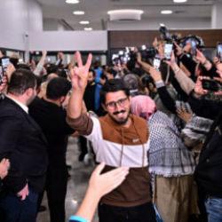 İsrail'in alıkoyduğu Türk aktivistler: İsrail askerlerinin gözlerinde korku var