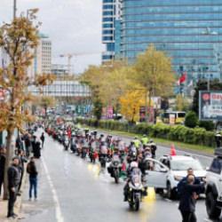 İstanbul’da yüzlerce motosiklet ve araçla büyük Gazze konvoyu