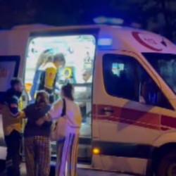  Kadıköy'de 5 katlı binada yangın; 20 kişi tahliye edildi