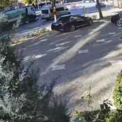 Konya'daki feci kaza kamerada: Bisiklet s&uuml;r&uuml;c&uuml;s&uuml; hayatını kaybetti