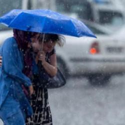 Meteoroloji'den 36 ilde sarı ve turuncu uyarı! Sağanak ve fırtına zirve yapacak