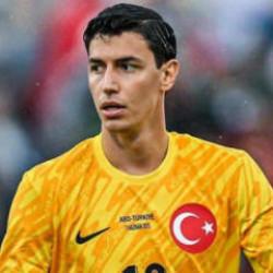 Milli Takım'da kriz çıkarmıştı! Berke Özer, TFF'yi yalanladı: Bu karar saygısızlık değil!