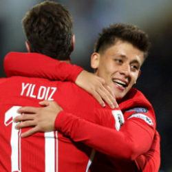 Milli yıldızlar tek bir ismi konuştu: O bizim efsanemiz!