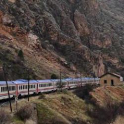 Nostaljik bir Doğu Anadolu turu: 7&rsquo;den 70&rsquo;e herkes denemek istiyor