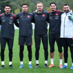 Vincenzo Montella kaleci kararını verdi