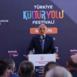 Bakan Ersoy: Mardin'de festivalimiz için 16 mekan ve 30 farklı nokta belirledik