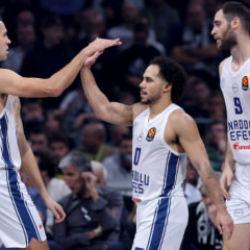 Anadolu Efes'te sakatlık: Takımın yıldızı sezonu kapattı