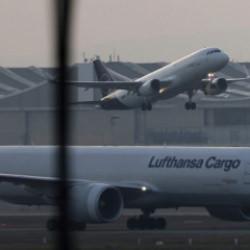 Artan maliyetler Lufthansa'yı vurdu! Yüzlerce uçuş iptali yaşanacak! 