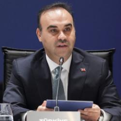 Bakan Kacır: 1 milyar dolardan fazla finansmanı ülkemize kazandırdık!