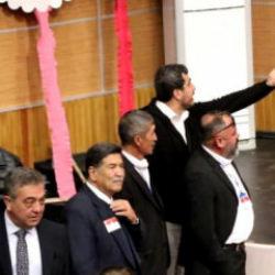 CHP kongresinde 'etek' krizi!