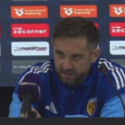 Çifte kupalı şampiyon hoca Süper Lig'deki ilk maçında hezimet yaşadı!