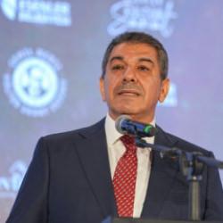 Esenler’de kültür-sanat sezonu… Cemil Meriç'in ismi verildi! 