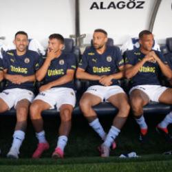 Fenerbahçe'nin milli yıldızları kadro dışı: Nedeni ortaya çıktı
