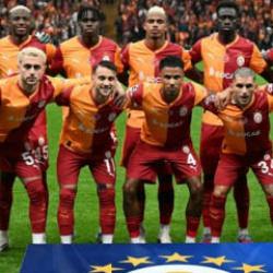 Galatasaray'ın yıldızından Türk hakemlere büyük övgü! 