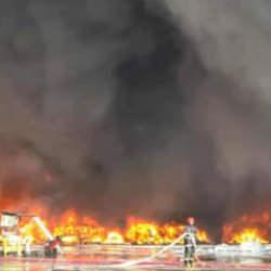 Havaalanında yangın! Bangladeş'te uçuşlar askıya alındı