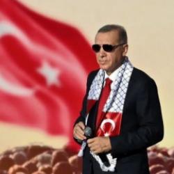 İsrailli analistten Netanyahu'ya uyarı: Türkiye, İran'ın yerine geçerek kuşatmak istiyor!