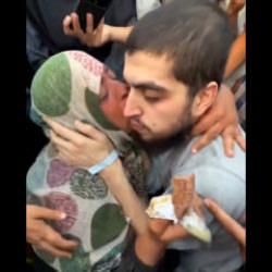 İsrail'in rehin tuttuğu Ahmed'in annesiyle kavuştuğu anlar herkesi duygulandırdı