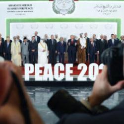 Liderlerin perde arkasında kalan konuşmaları! Gazze Zirvesi dünya basınında