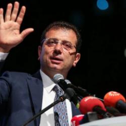 Se&ccedil;ime bir hafta kala İmamoğlu'ndan destek paylaşımı! Barış adı altında sinsi mesaj!
