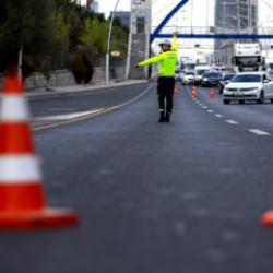 Sürücüler dikkat! Valilik uyardı: İstanbul'da bazı yollar 10 gün trafiğe kapatılacak