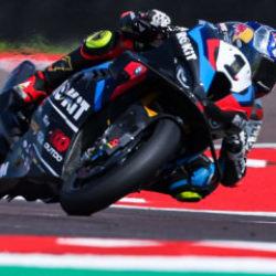 Toprak Razgatlıoğlu, İspanya'daki ilk yarışta ikinci oldu