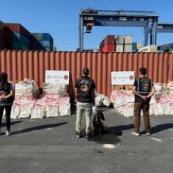 Türkiye ve İspanya’dan ortak operasyon: 1,7 ton fosil ununa emdirilmiş kokain