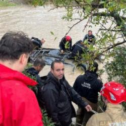 Acı detay: Kızıyla telefonda görüşürken sel sularına kapıldı
