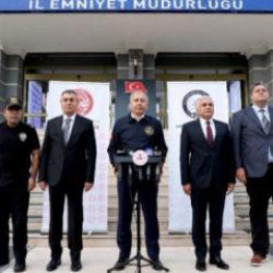 Bakan Yerlikaya a&ccedil;ıkladı: 42 su&ccedil; &ouml;rg&uuml;t&uuml;n&uuml; &ccedil;&ouml;kerttik, 370 kişi g&ouml;zaltında!