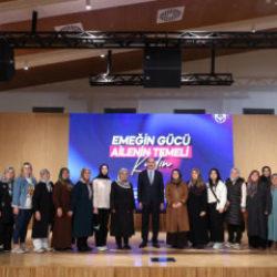 Başkan Altay, "Aile Yılı" kapsamında ilçeden gelen hanımlar ile buluştu