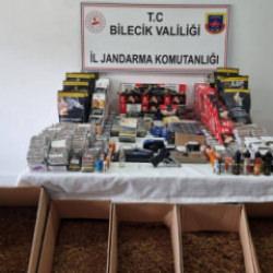 Bilecik'te jandarma baskını: Evler uyuşturucu ve kaçak tütün deposu çıktı