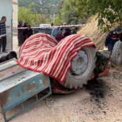 Burdur'da acı kaza: Devrilen traktörün altında can verdi!