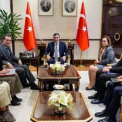 Cumhurbaşkanı Yardımcısı Yılmaz, Manuel Castro Almeida'yı kabul etti