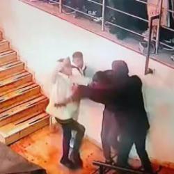 Esenyurt&rsquo;ta olay: Tekme-tokat birbirlerine girdiler