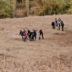 Diyarbakır'da tarlada erkek cesedi bulundu