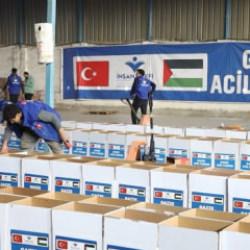 İnsan Vakfı Gazze&rsquo;de yardım seferberliği y&uuml;r&uuml;t&uuml;yor