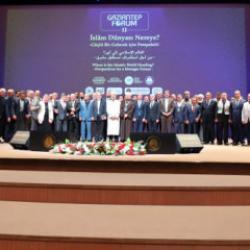 İslam d&uuml;nyasının g&ouml;z&uuml; Gaziantep'teydi! 'Forum II' yoğun ilgi g&ouml;rd&uuml;...